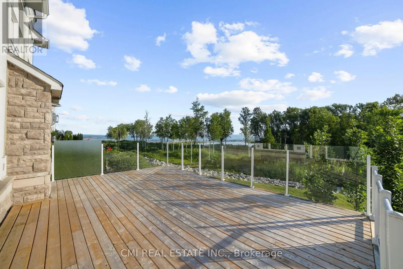77 WATERVIEW ROAD