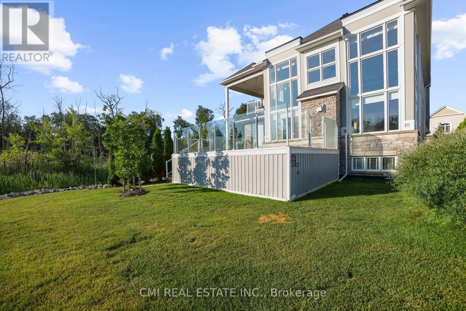 77 WATERVIEW ROAD
