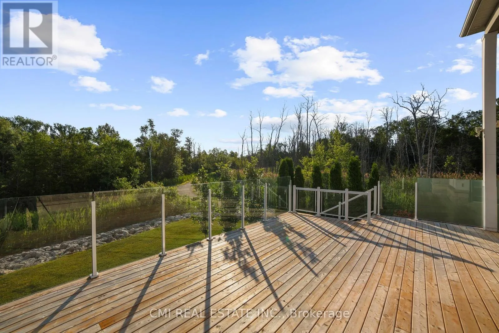 77 WATERVIEW ROAD