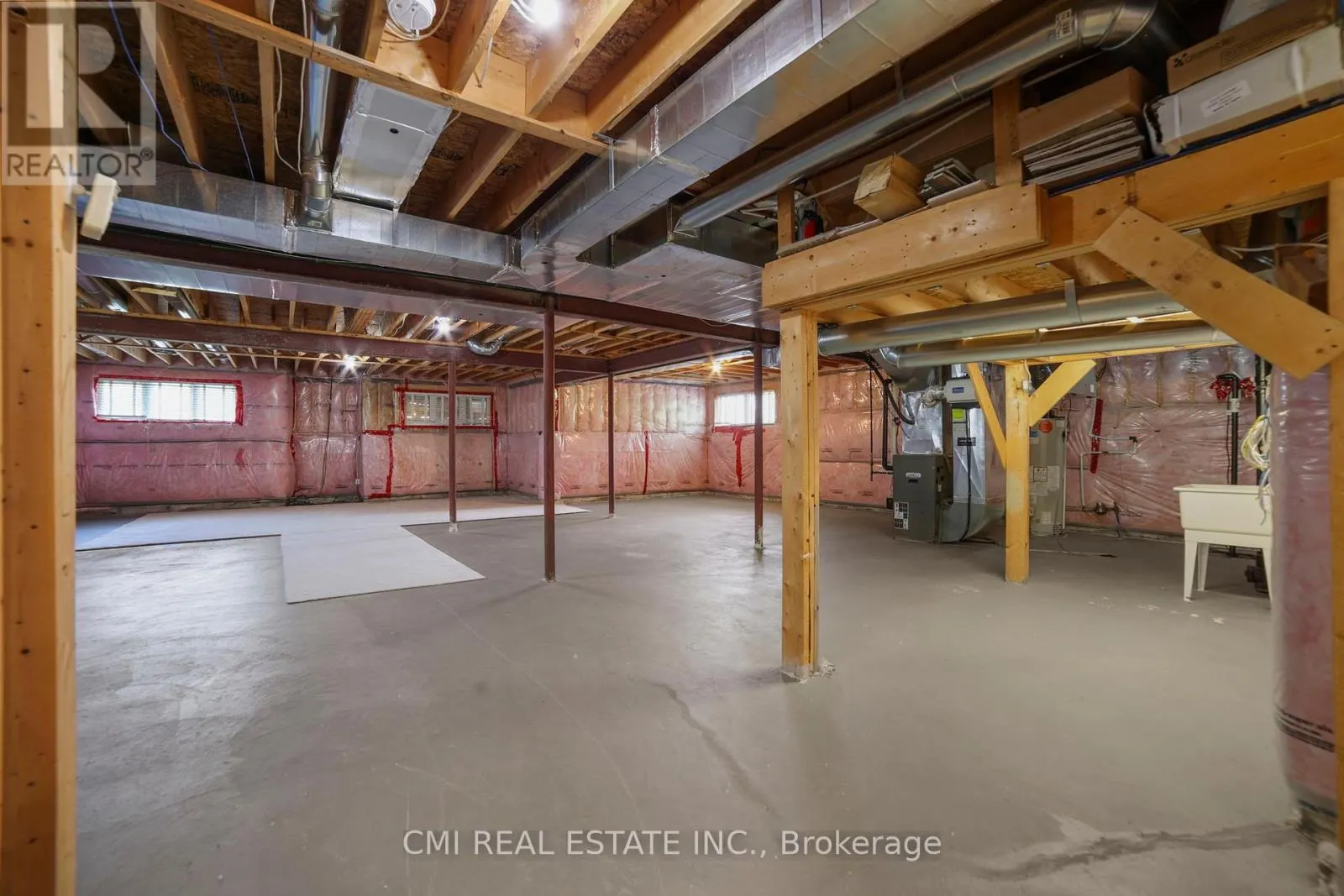 77 WATERVIEW ROAD