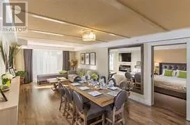 3210-3212 - 9 HARBOUR STREET E, #3210-3212