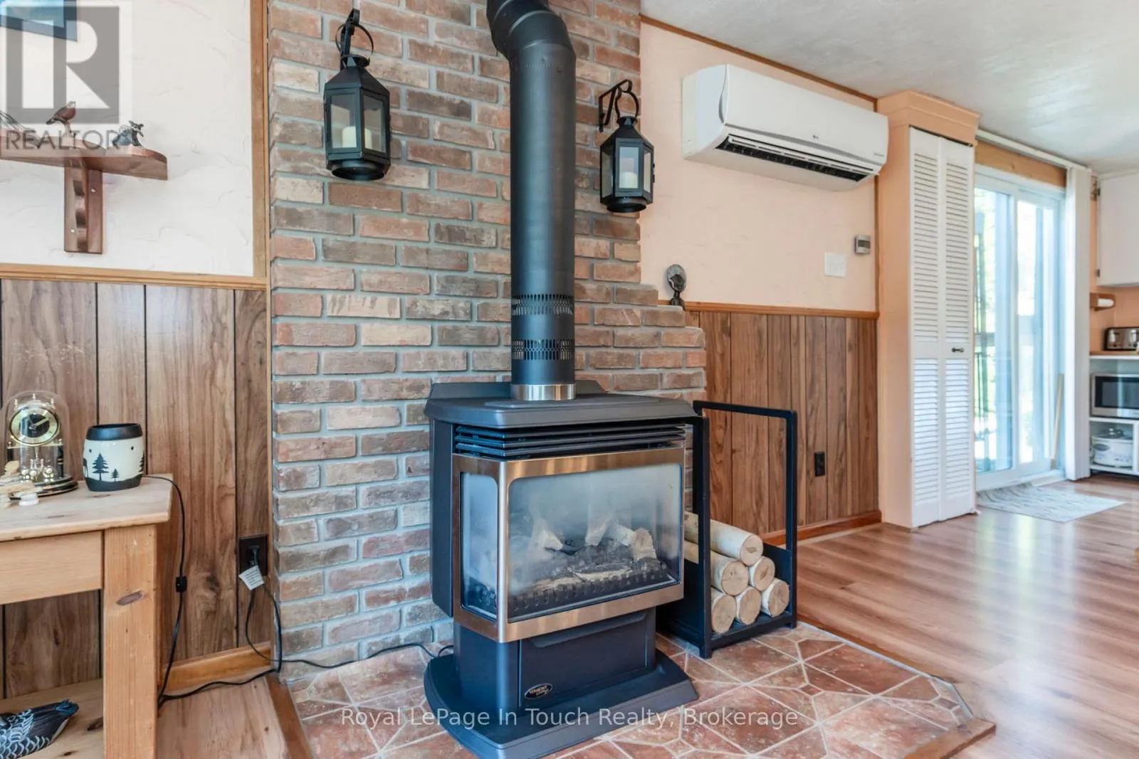 18 SARNA DRIVE