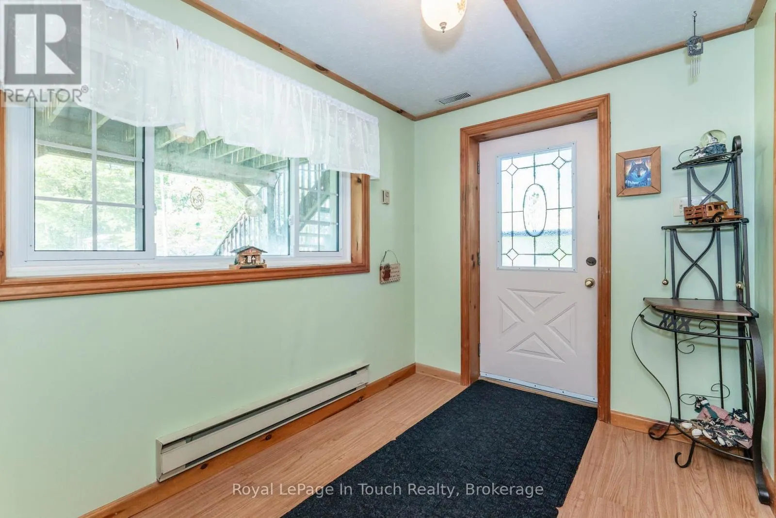 18 SARNA DRIVE