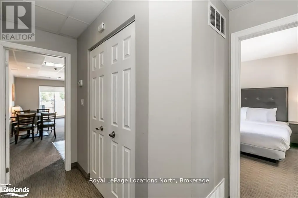 205 - 361 MOSLEY STREET, #205
