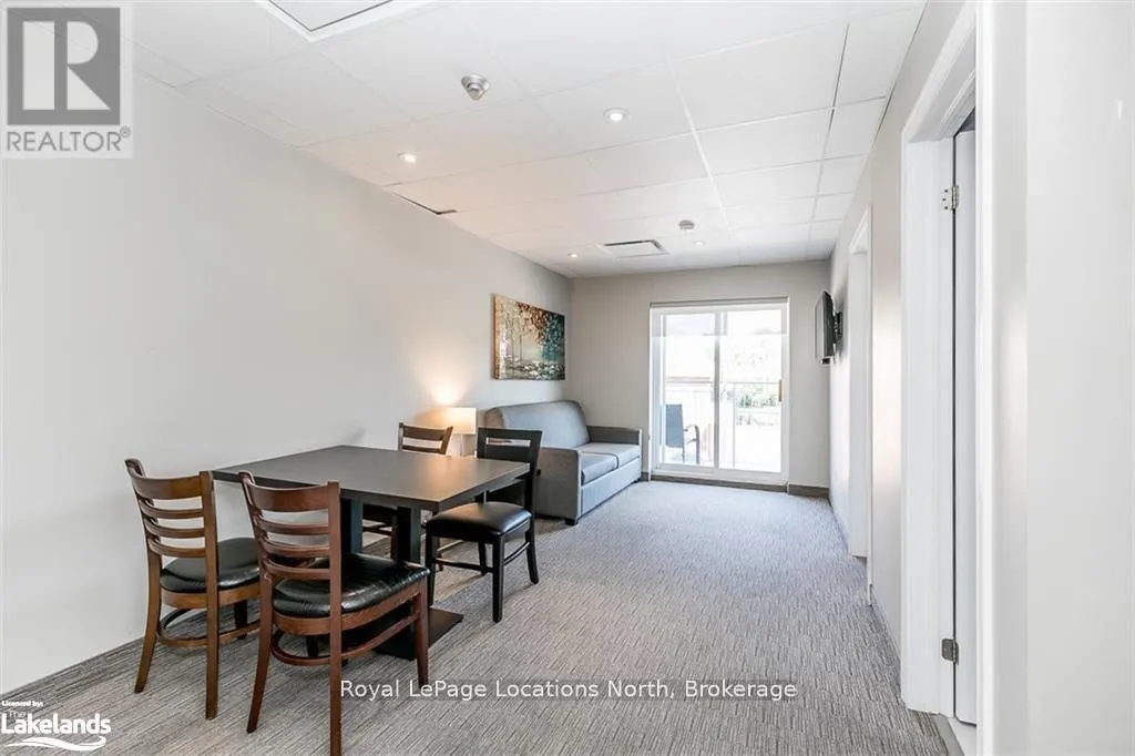 205 - 361 MOSLEY STREET, #205