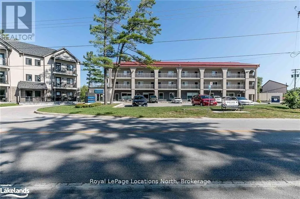 205 - 361 MOSLEY STREET, #205