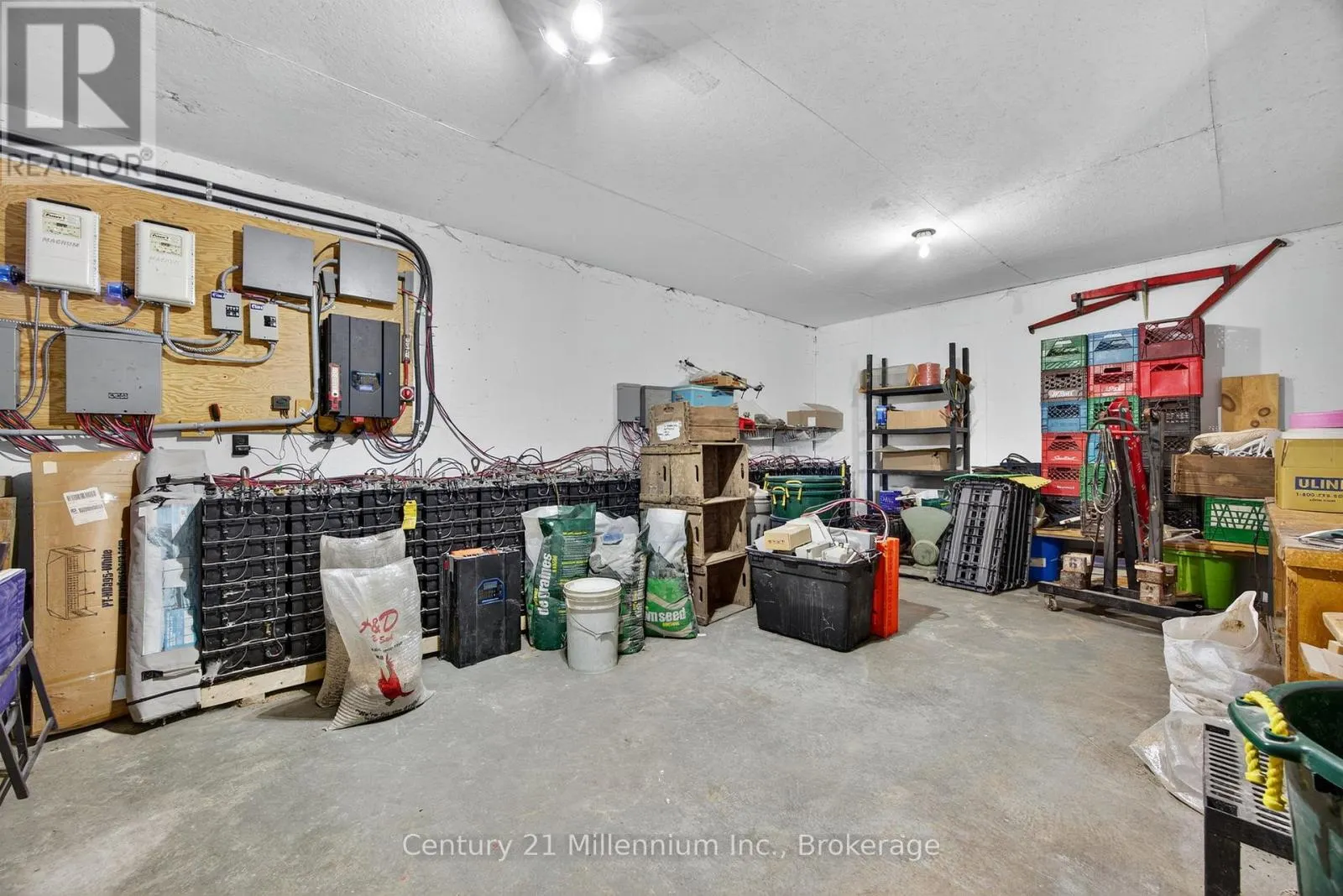 1617 42 COUNTY ROAD