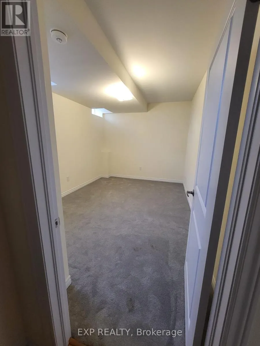 BASEMENT APT - 39 BANNISTER ROAD