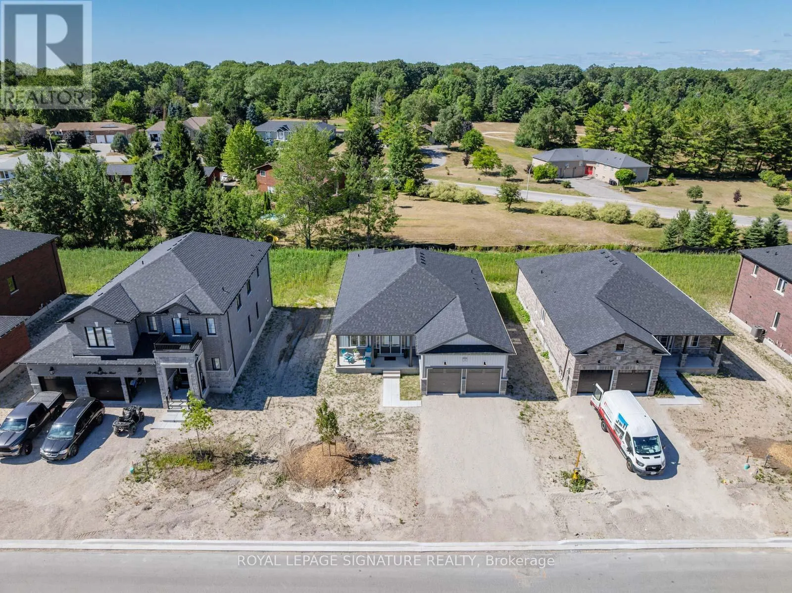 8 MISTY RIDGE ROAD