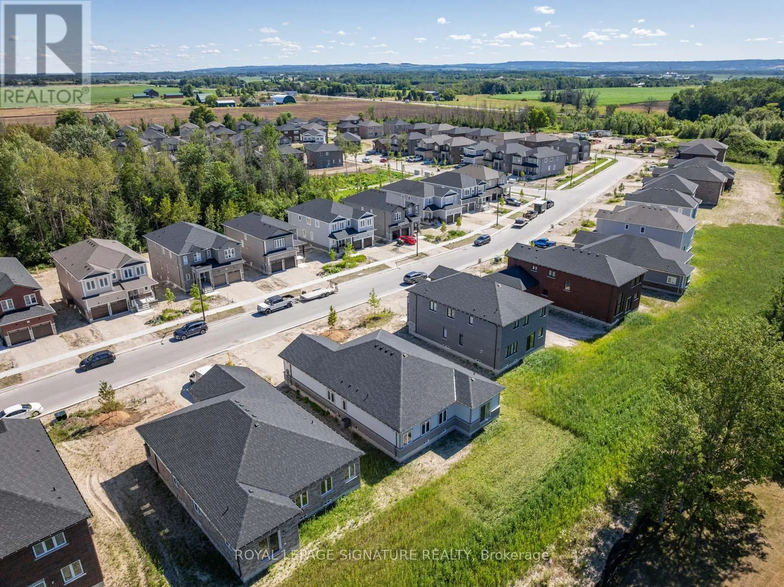8 MISTY RIDGE ROAD