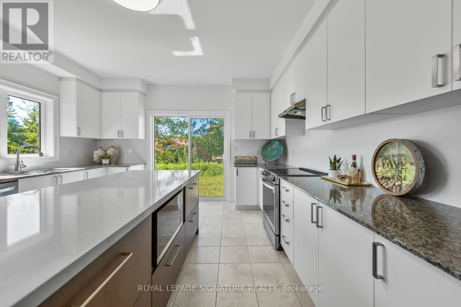 8 MISTY RIDGE ROAD