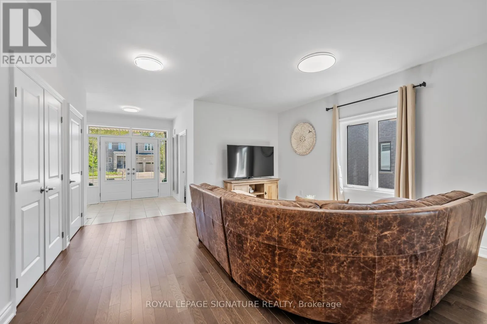 8 MISTY RIDGE ROAD