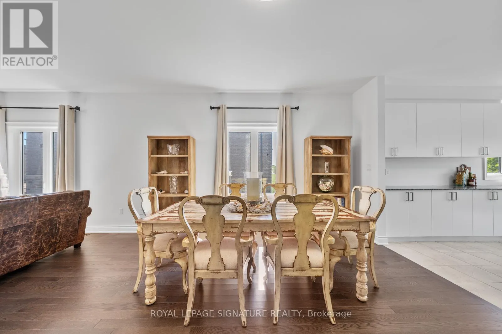 8 MISTY RIDGE ROAD