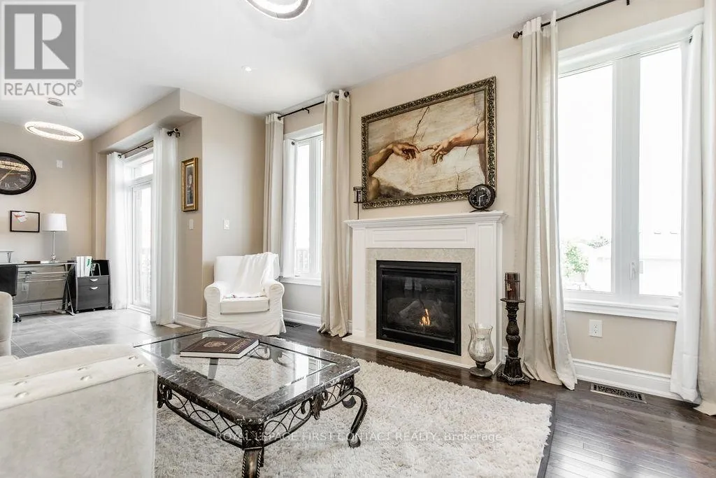 3149 EMPEROR DRIVE