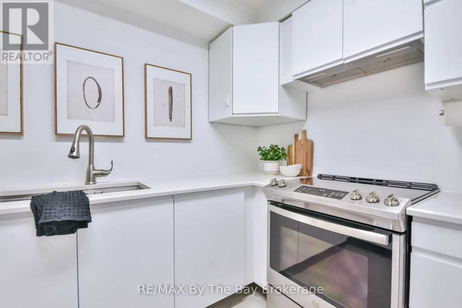 79 - 778 WILLIAM STREET, #79