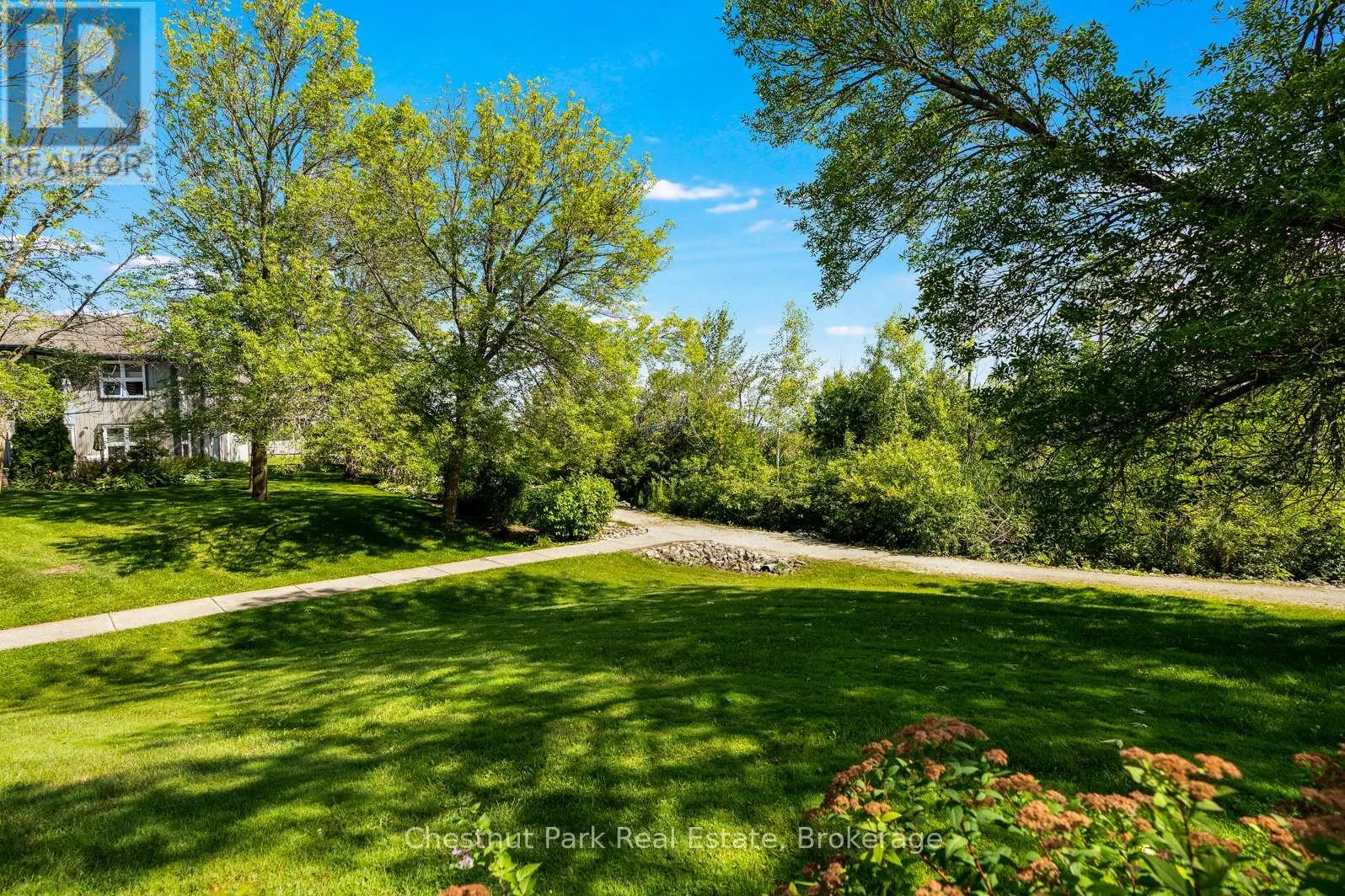 774 JOHNSTON PARK AVENUE