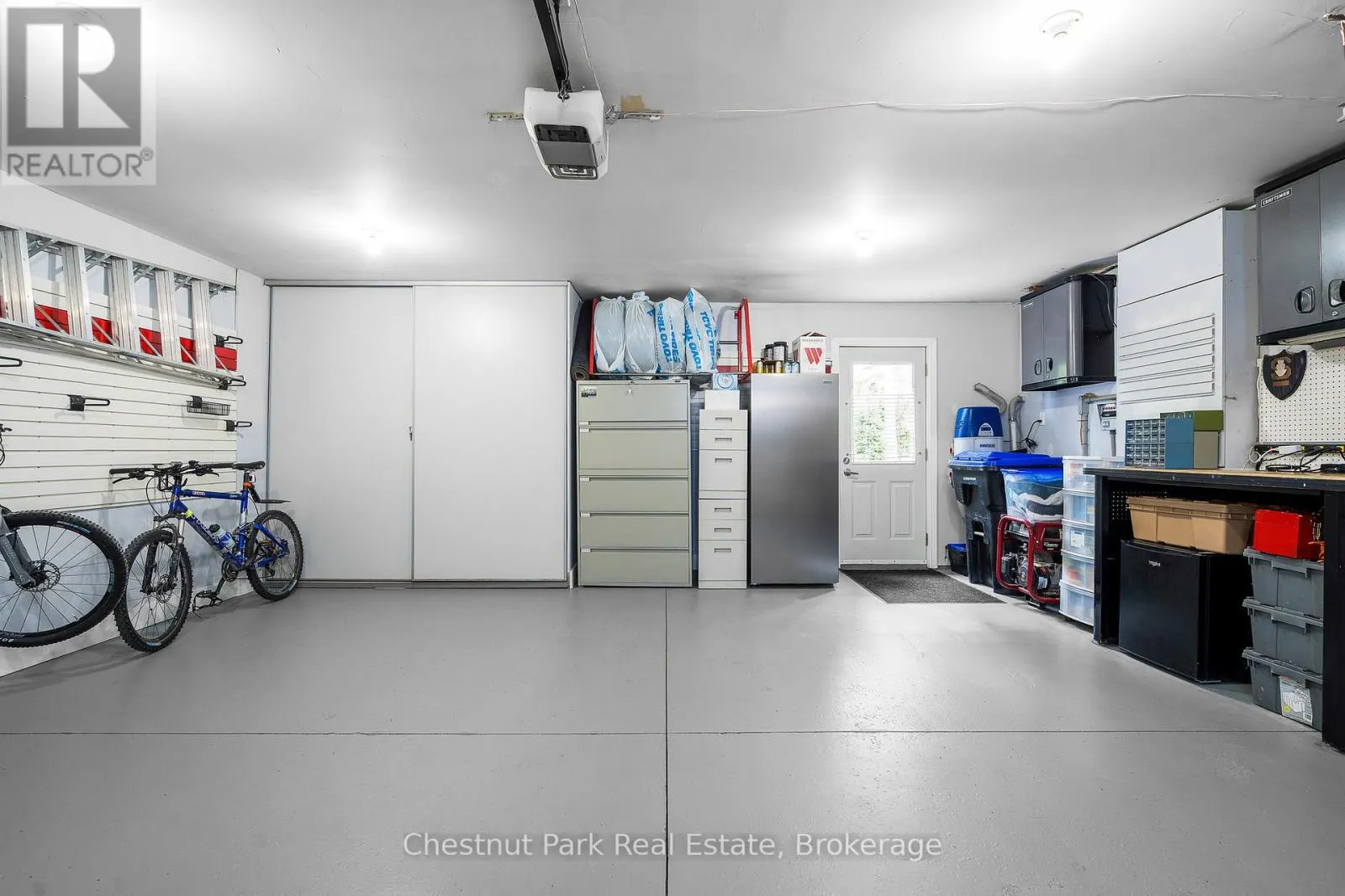 23 FOREST DRIVE