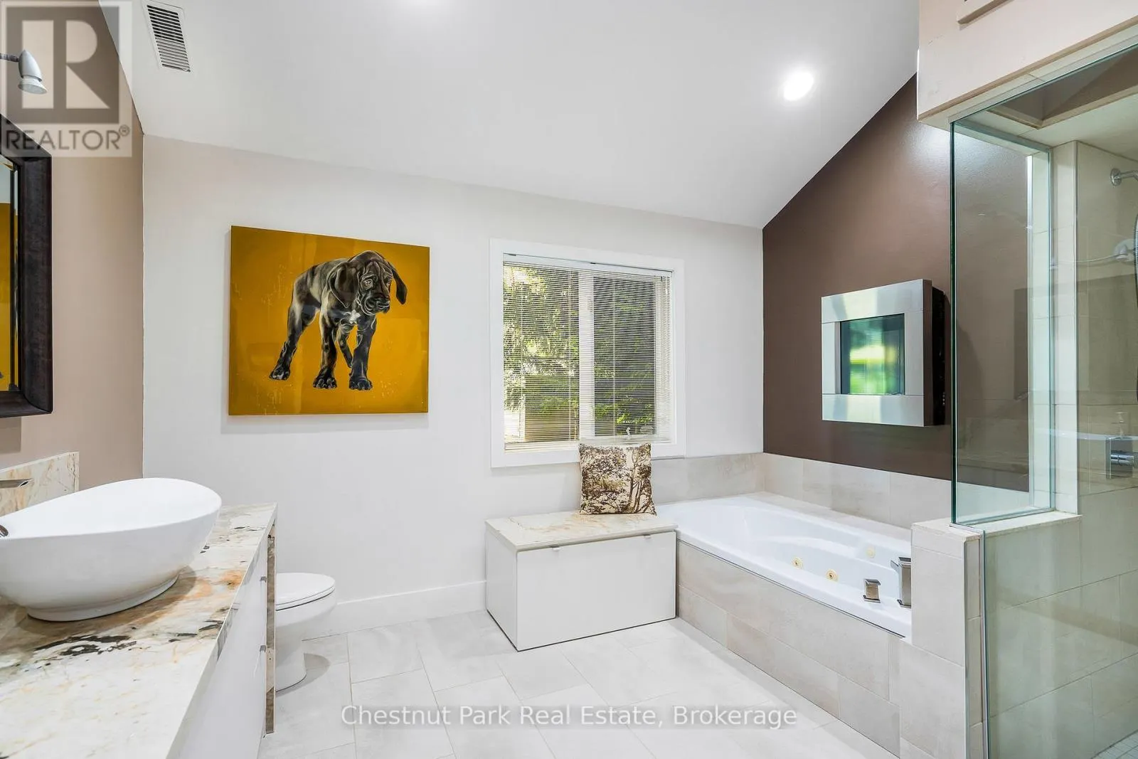23 FOREST DRIVE