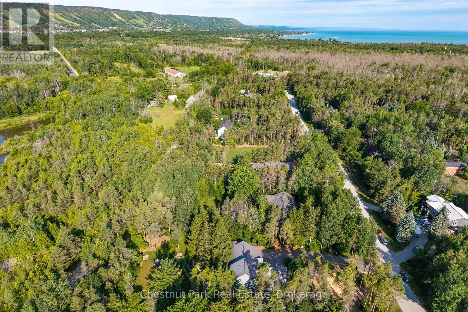 23 FOREST DRIVE