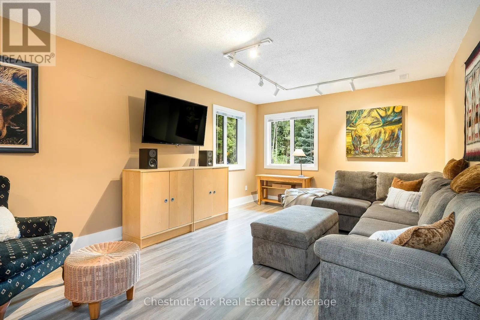 23 FOREST DRIVE