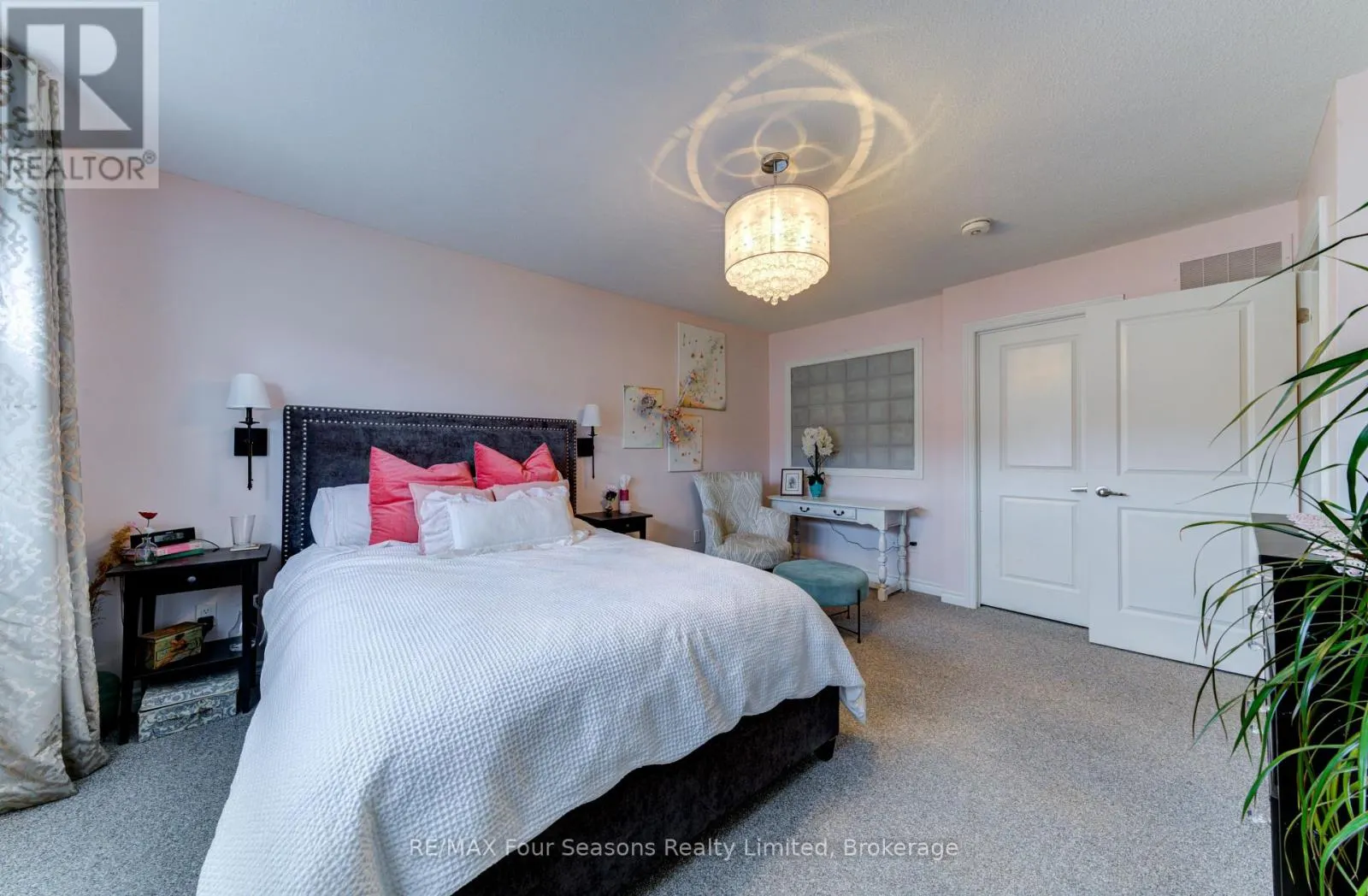 36 LETT AVENUE