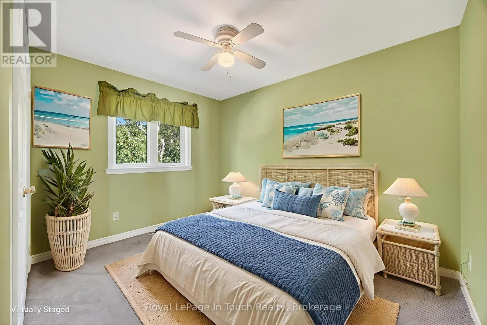 44 TINY BEACHES ROAD S