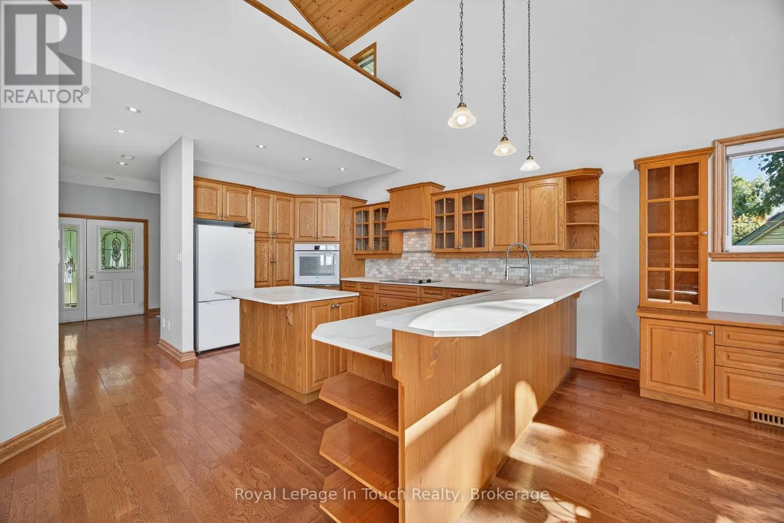 44 TINY BEACHES ROAD S