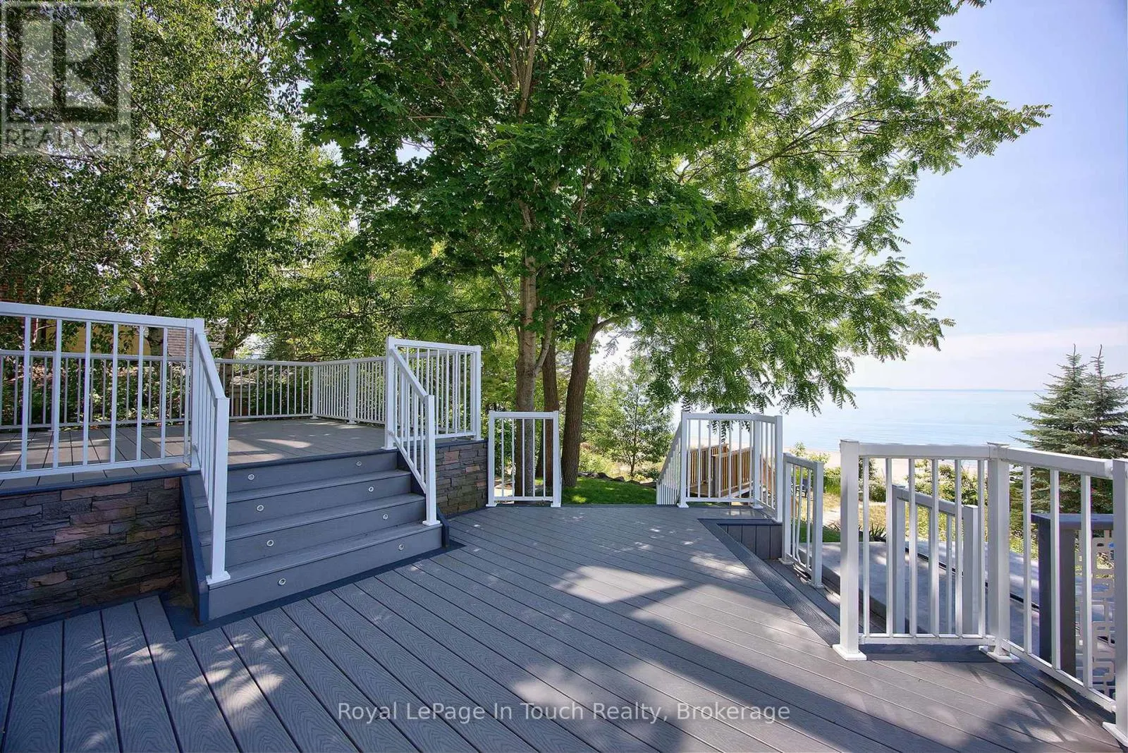 44 TINY BEACHES ROAD S