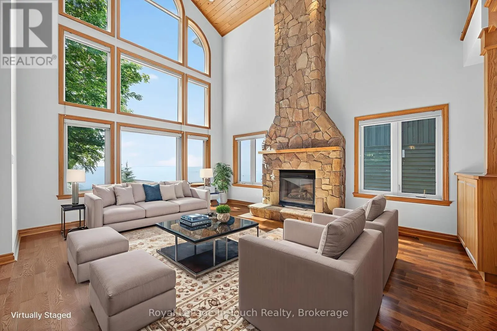 44 TINY BEACHES ROAD S