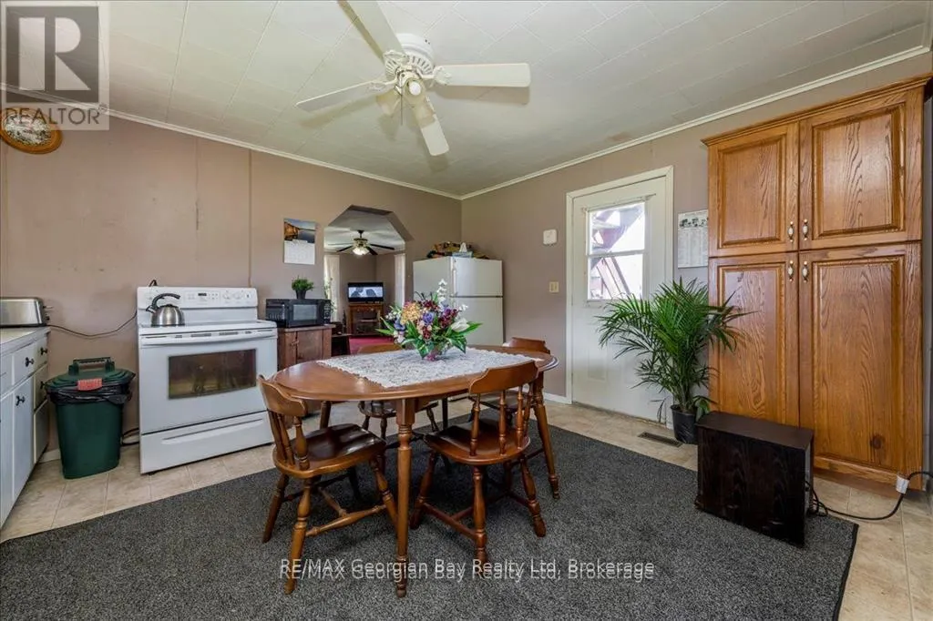 579 MARSHALL ROAD