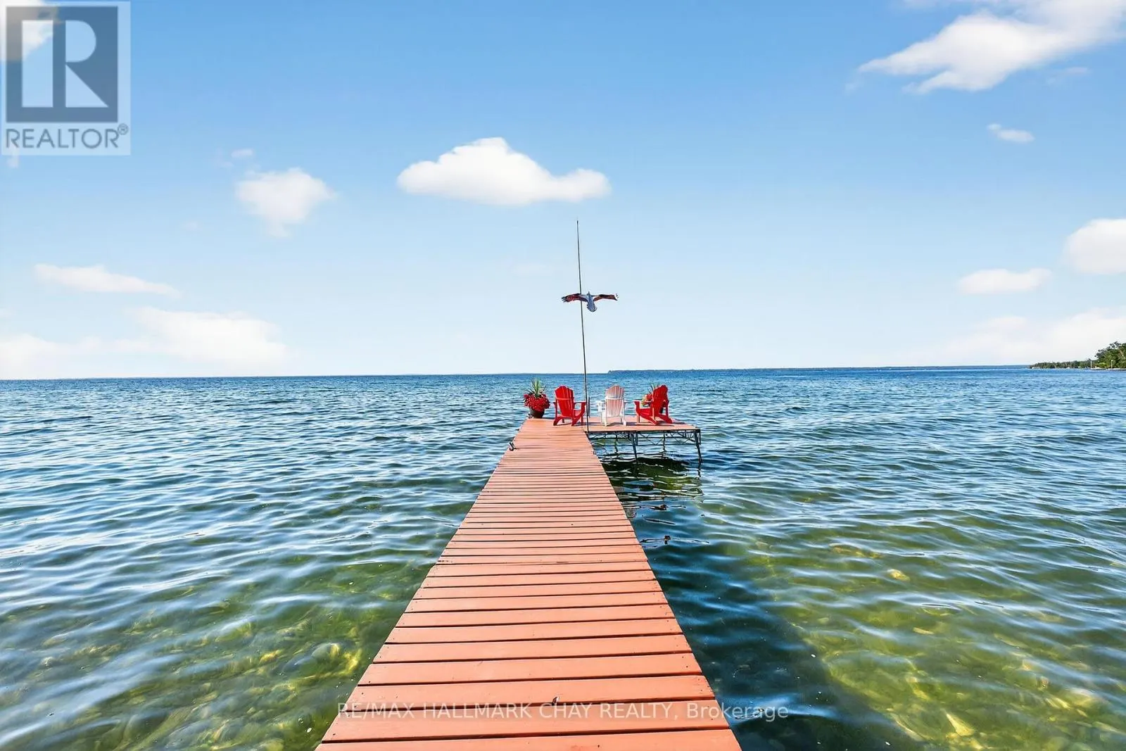 7 LAKESHORE ROAD E