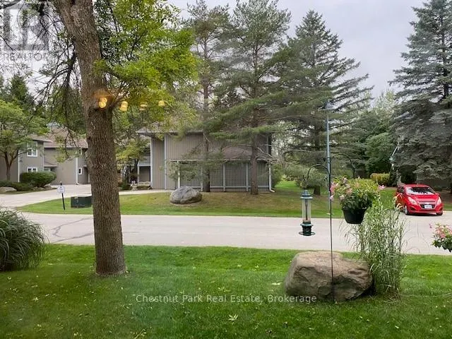 906 CEDAR POINTE COURT