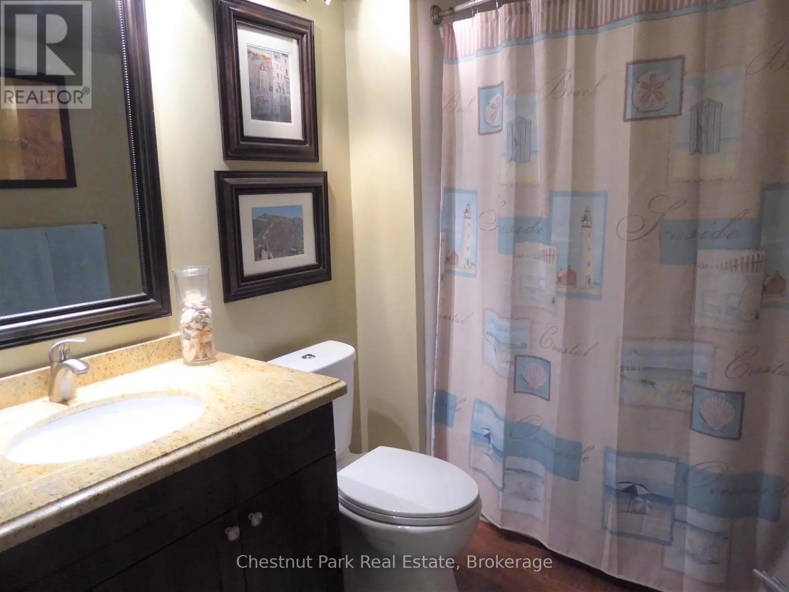 906 CEDAR POINTE COURT