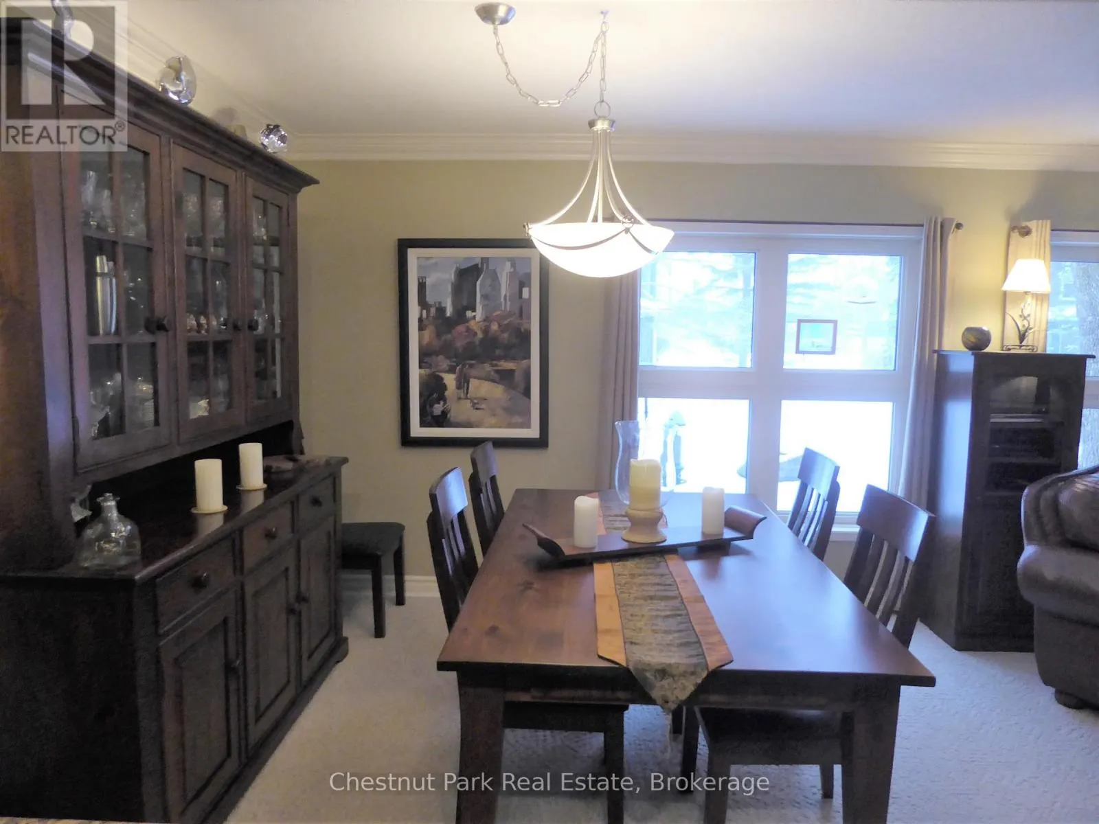 906 CEDAR POINTE COURT