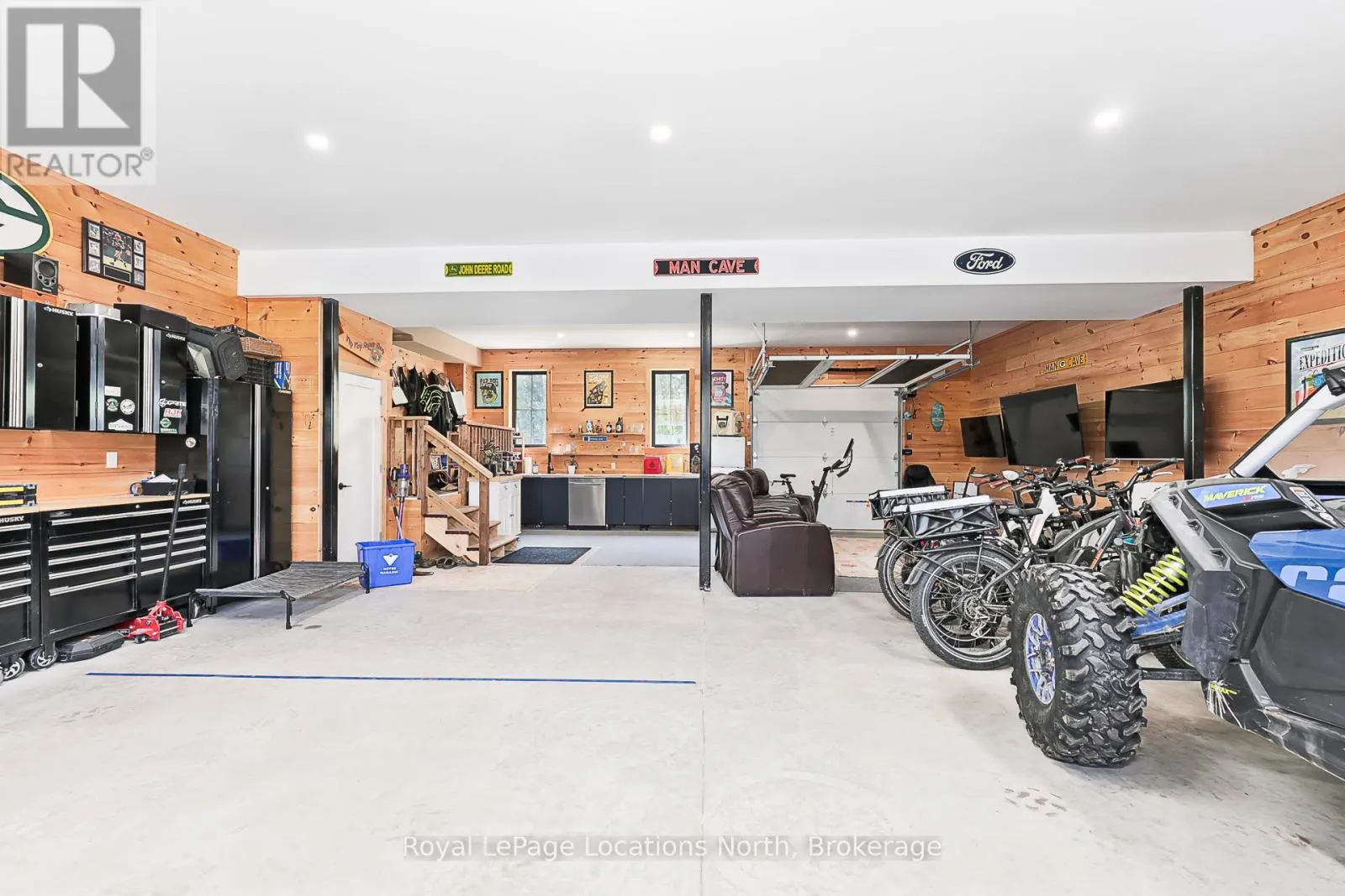 39 SILVERCREEK DRIVE
