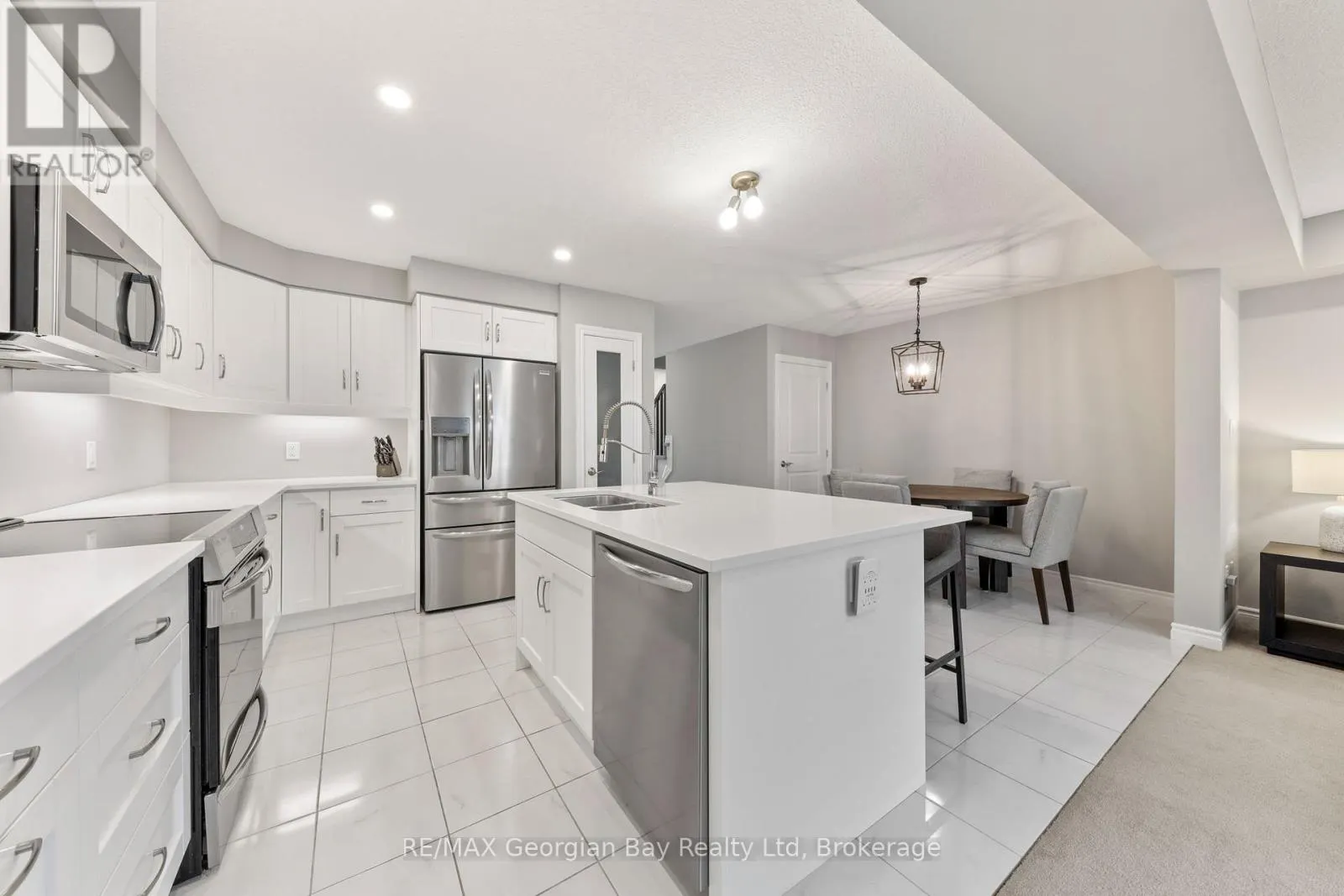 964 WRIGHT DRIVE