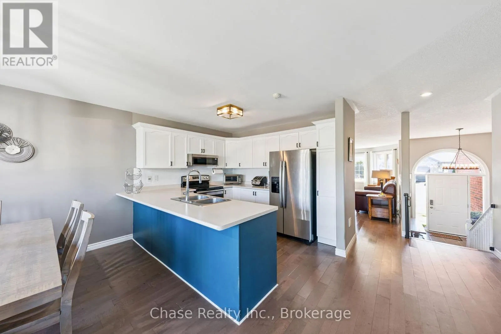 18 ST AMANT ROAD