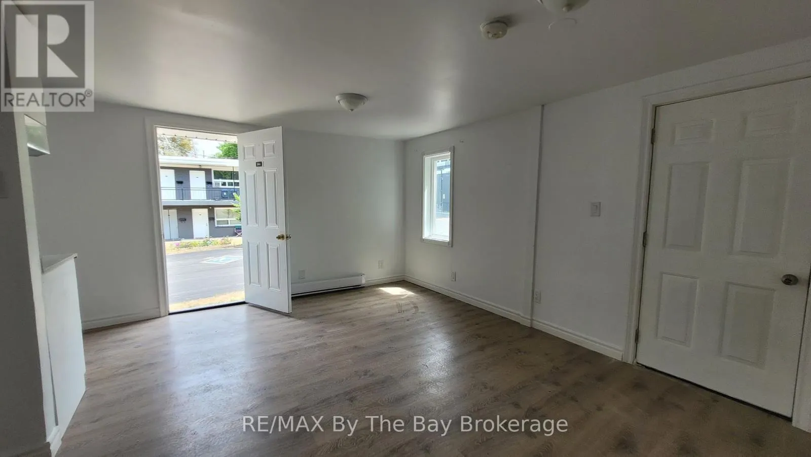 D04 - 280 RIVER ROAD E, #D04