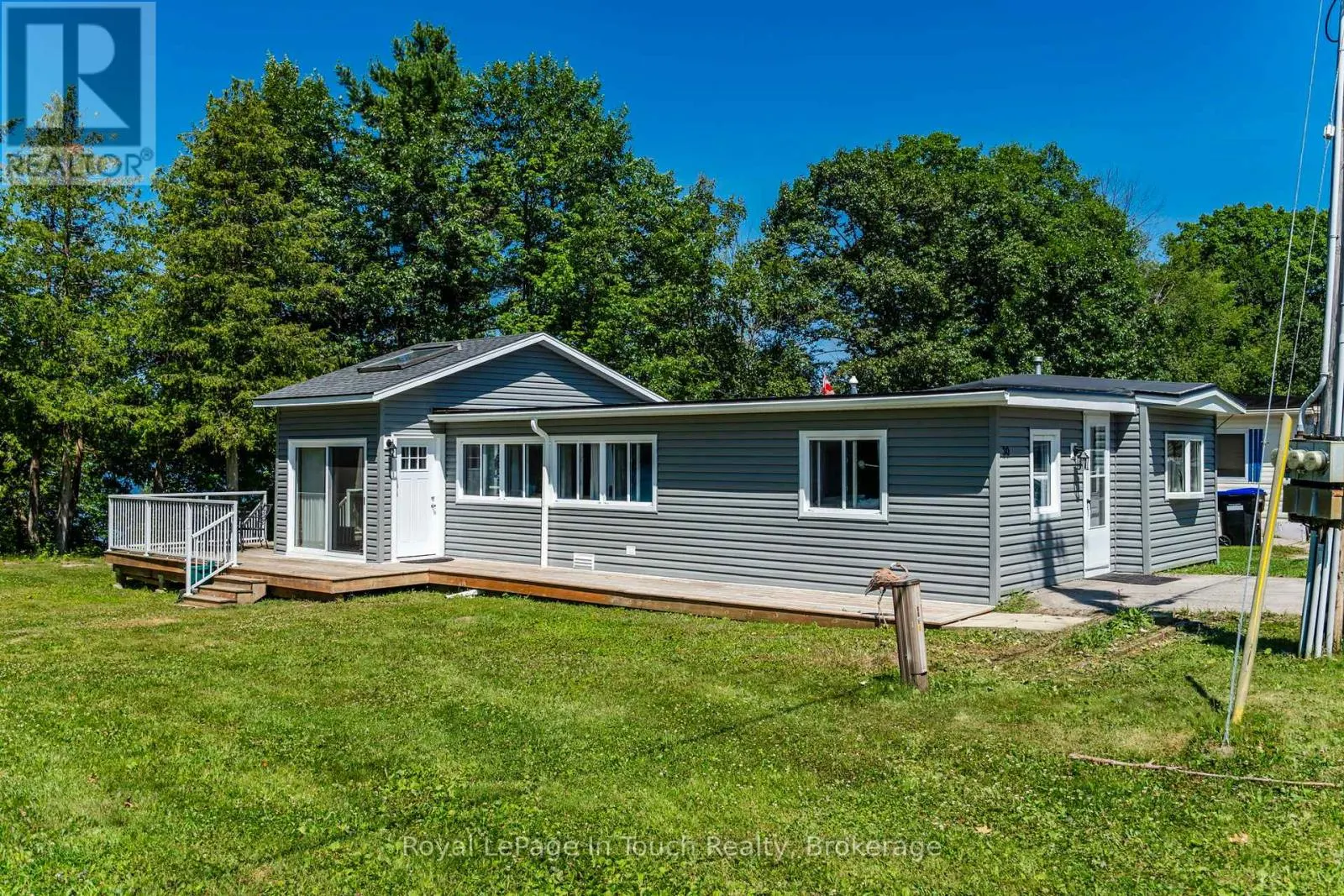 30 LAKESHORE ROAD