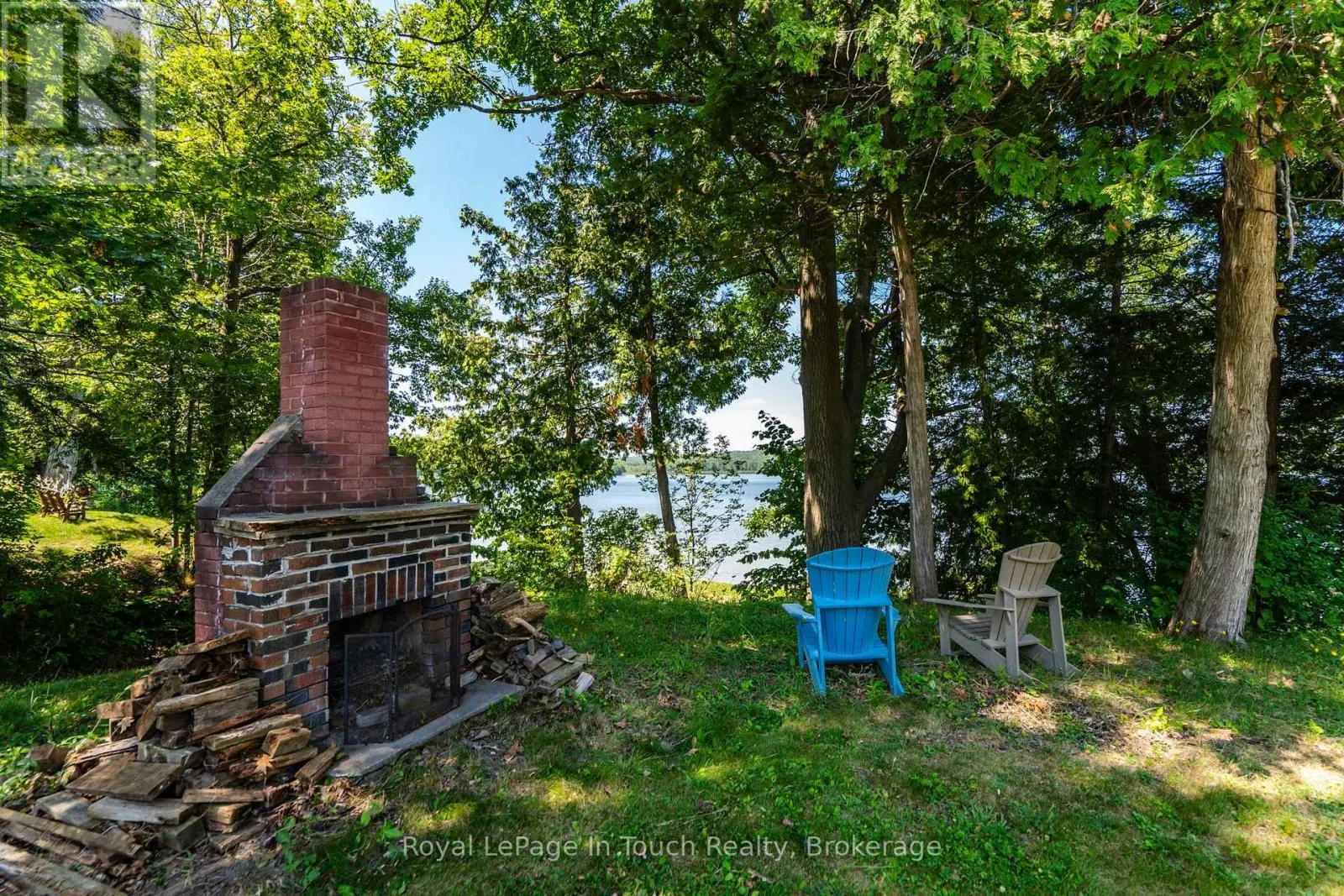 30 LAKESHORE ROAD