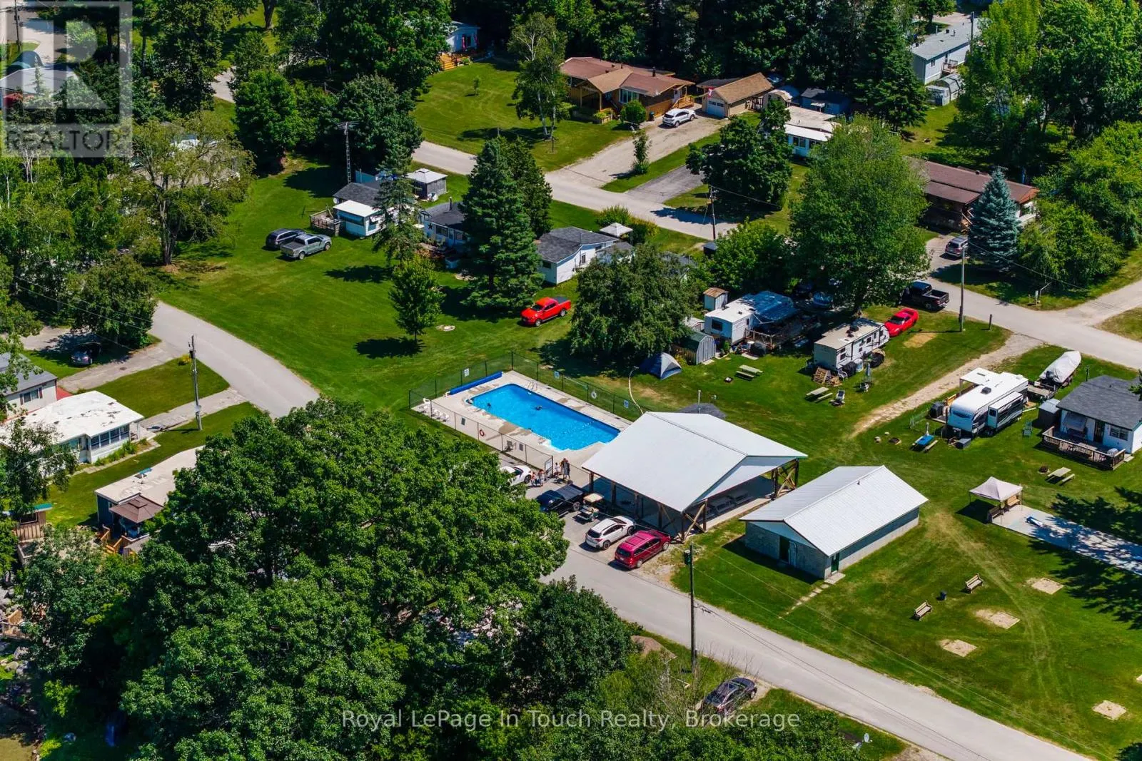 30 LAKESHORE ROAD