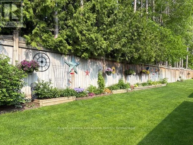56 GARDEN GROVE CRESCENT
