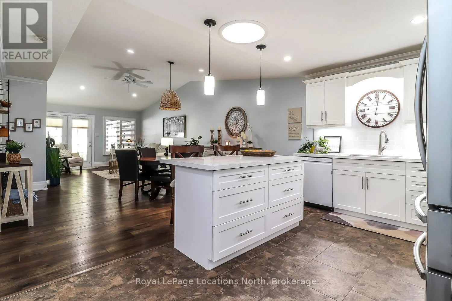 56 GARDEN GROVE CRESCENT