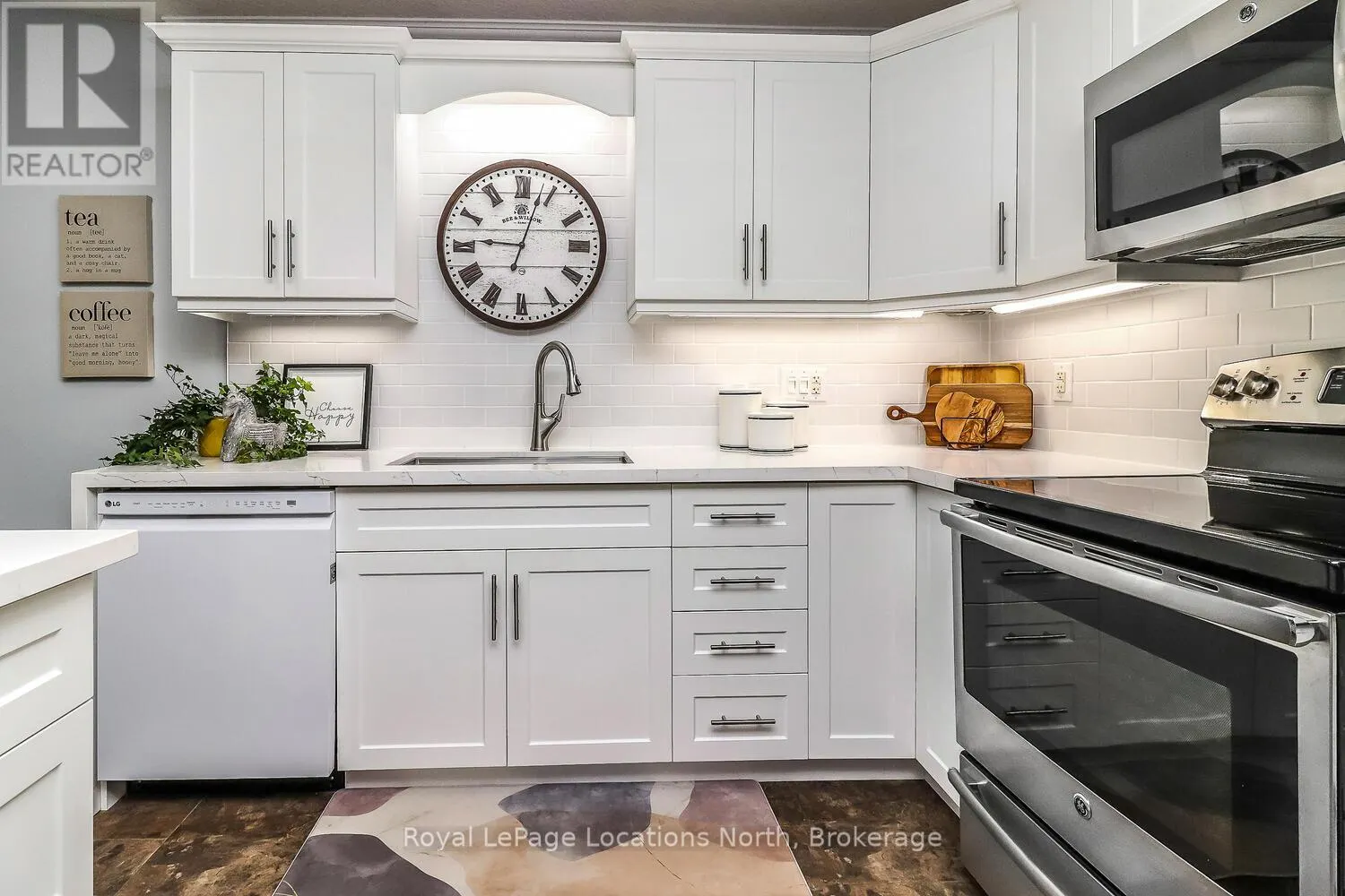 56 GARDEN GROVE CRESCENT