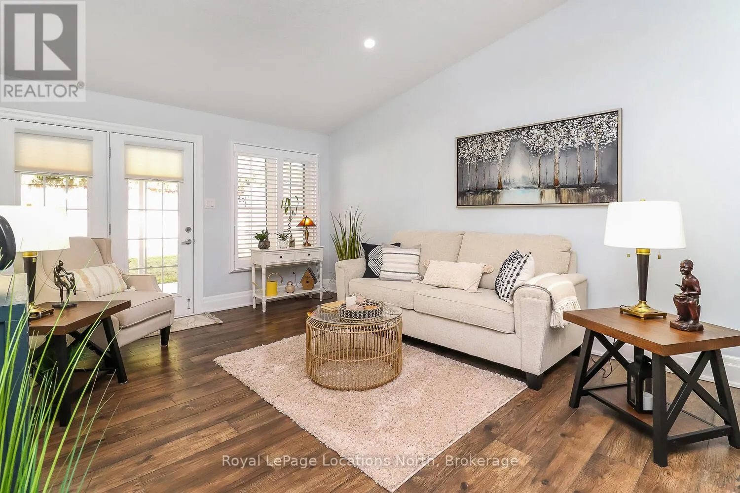 56 GARDEN GROVE CRESCENT