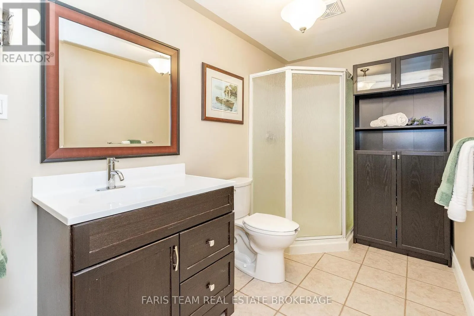 85 FARLAIN LAKE ROAD E
