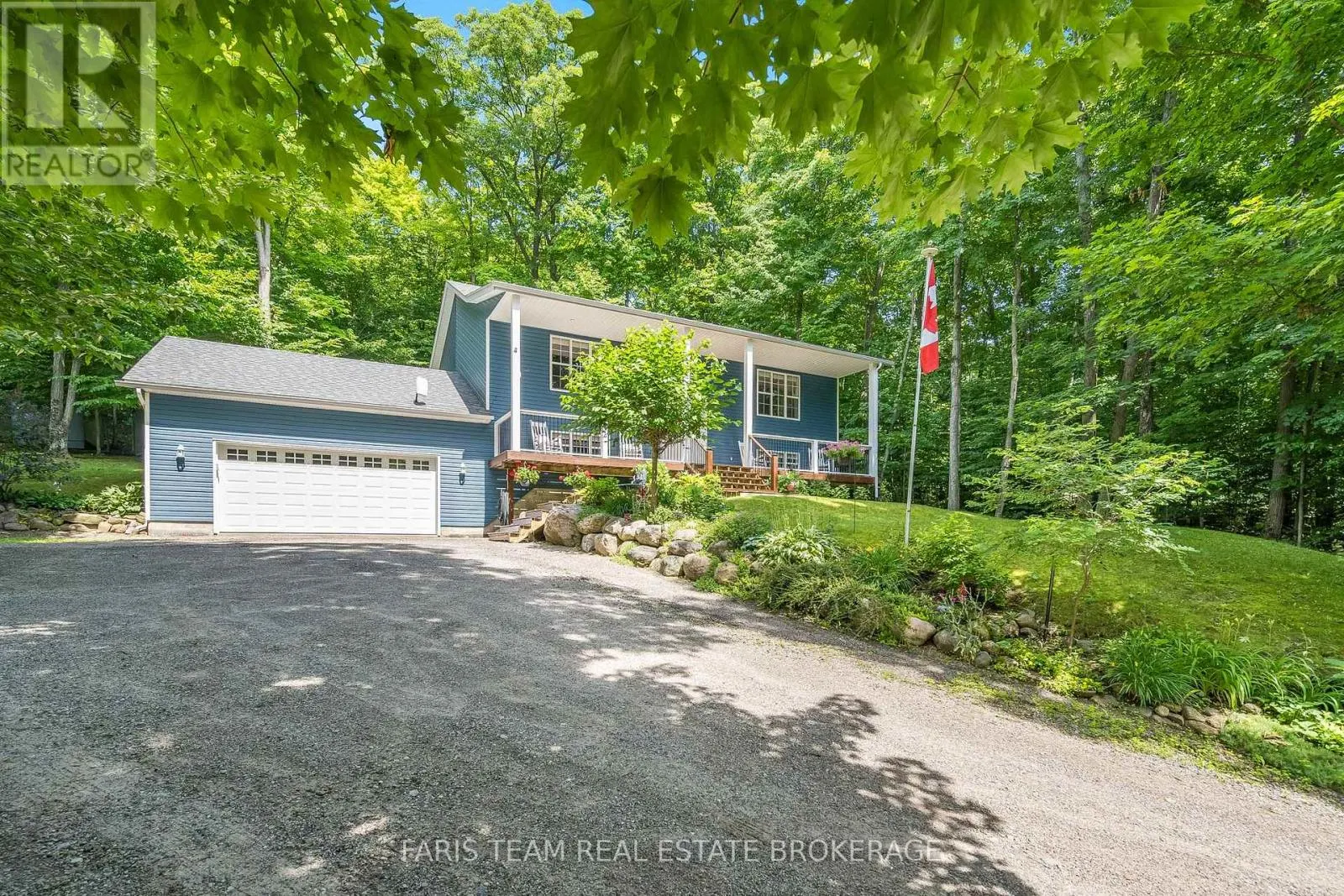 85 FARLAIN LAKE ROAD E
