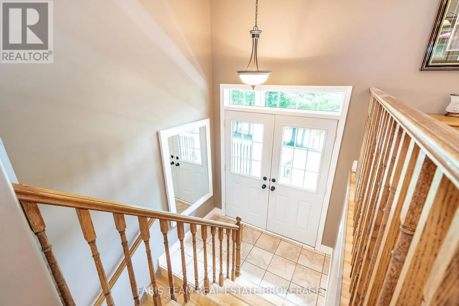85 FARLAIN LAKE ROAD E