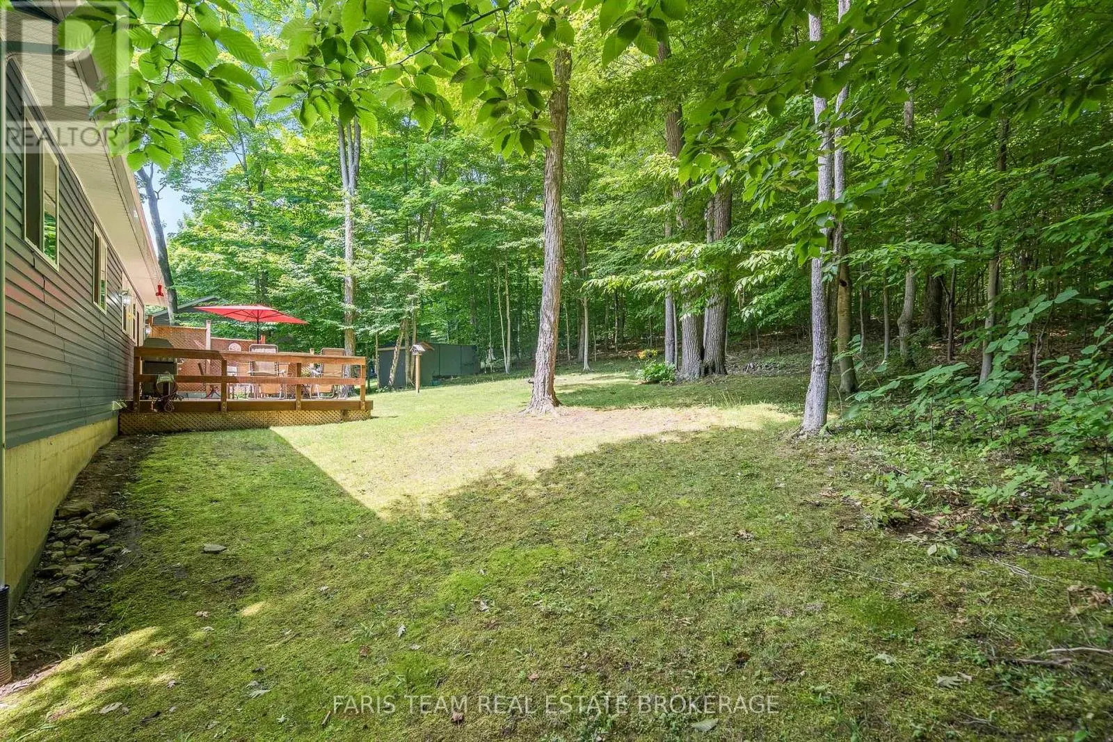 85 FARLAIN LAKE ROAD E