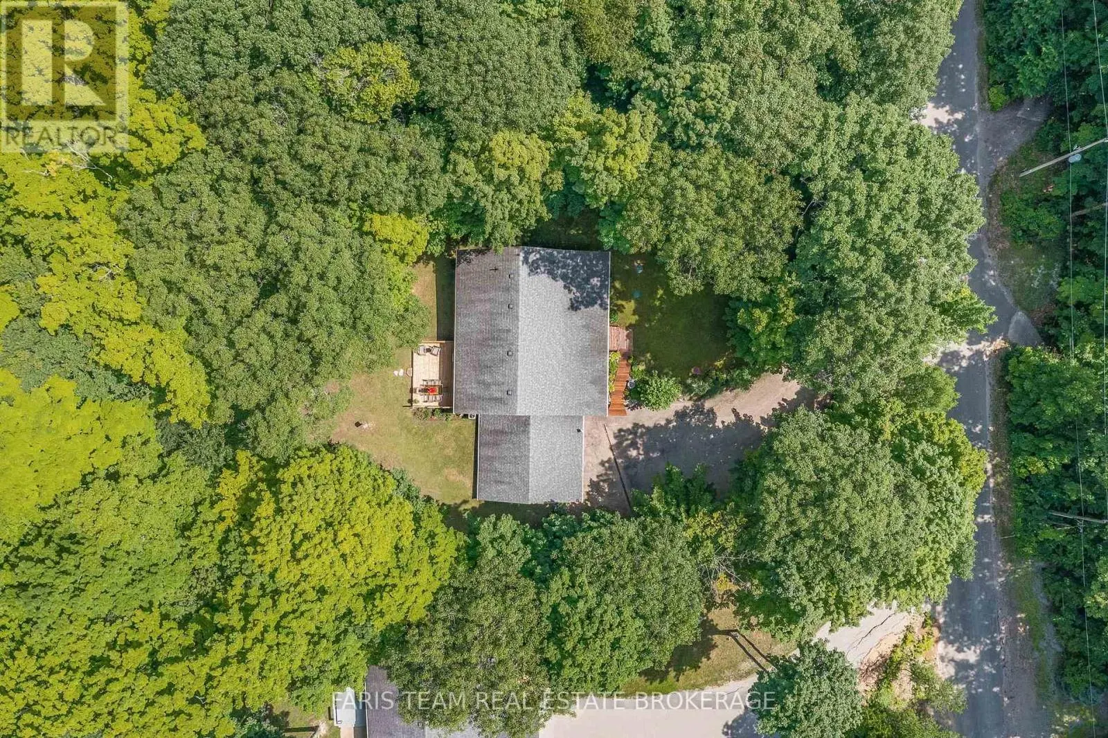 85 FARLAIN LAKE ROAD E